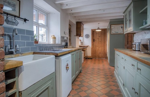 Kilgetty House | Woodcocks House - 3 Bedroom Holiday Home - Kilgetty