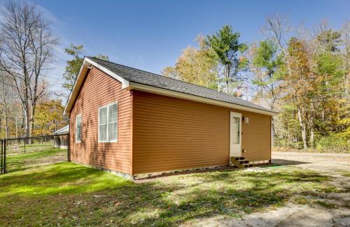 West Buxton House | Wooded Retreat with Pet-Friendly Yard in Standish