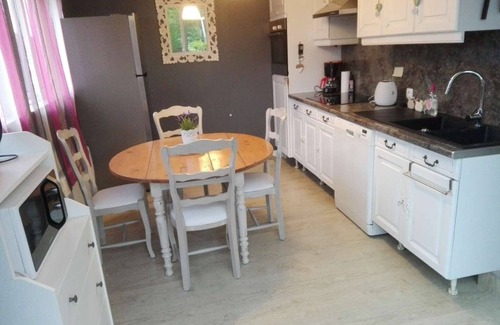 Plouezoch House | wooden house full foot near the sea