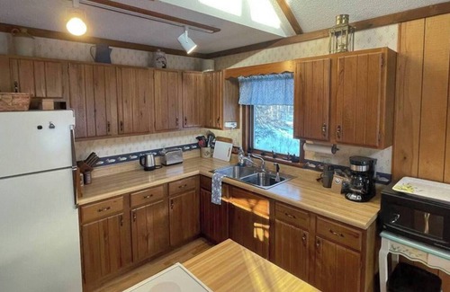 Wisconsin Cabin | Woodland Escape | Charming Cabin Steps to the Lake