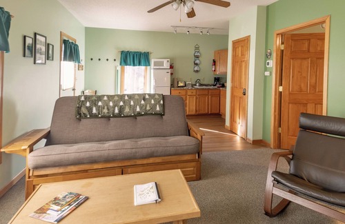 Bayfield Apartment | Woodland Lodging | Cozy Forest Apartment
