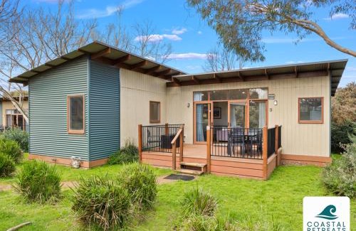 Cowes Villa | Woodland Retreat - Phillip Island - Ramada Resort