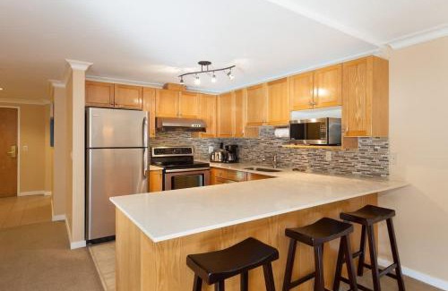 Upper Village House | Woodrun Lodge 302 | Large Condo w/Shared Heated Pool & Large Hot Tub