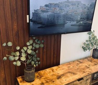 Al Murjan Apartment | WoodSea fascinating Apartment