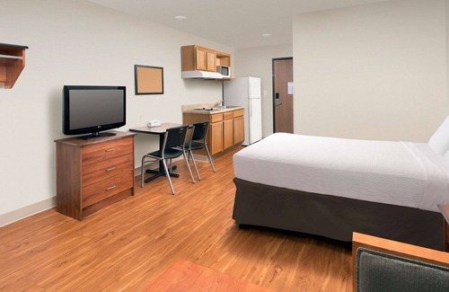 Clarksville Hotel | WoodSpring Suites Clarksville Ft Campbell