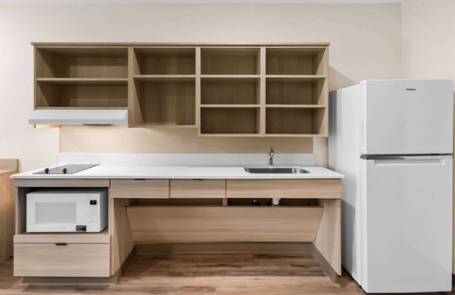 Pine Forest Hotel | Woodspring Suites Pensacola West