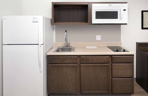 North San Antonio - SAT Hotel | WoodSpring Suites San Antonio Stone Oak