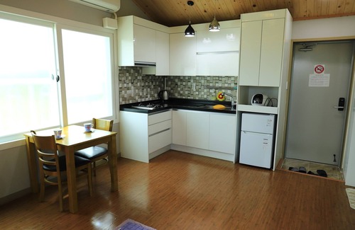 Jocheon House | Woojinsam Pension