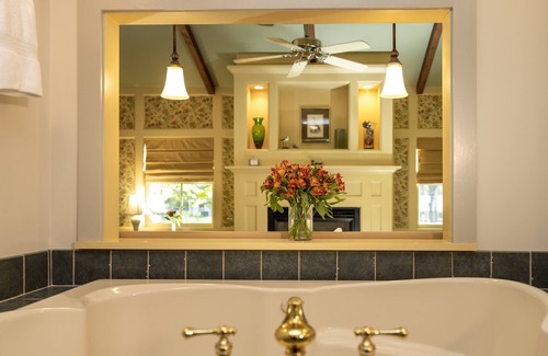 Stockton Bed & Breakfast | Woolverton Inn