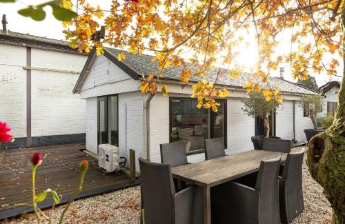 Loosdrecht Boat Rental | Woonboot De Rietpieper