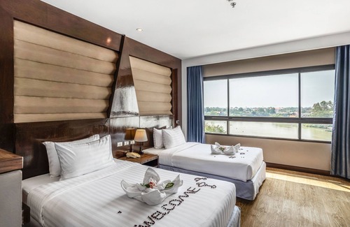 Samphao Lom Hotel | Woraburi Ayutthaya Resort & Spa