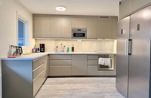 Goteborg Municipality Apartment | Workers House -9 Beds - 2 Bath - Parking lot - All Inc