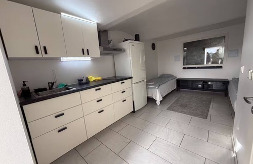 Save Apartment | Workers Studio Volvo - Parking lot - WiFi - All-inclusive