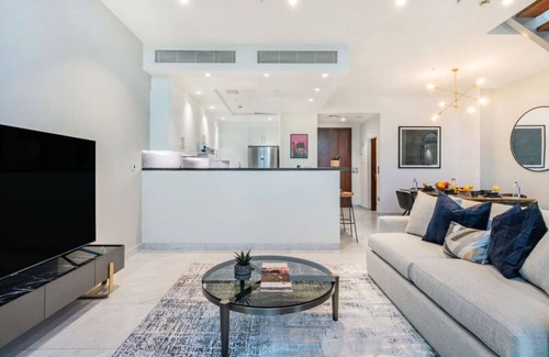 DIFC Apartment | WORLD CLASS | 2BR | Urban Elegance at DIFC