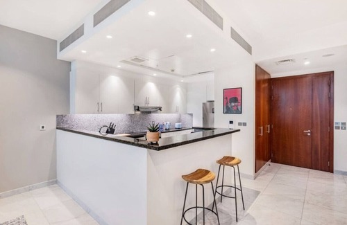 DIFC Apartment | WORLD CLASS | 2BR | Urban Elegance at DIFC