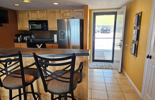 Osage Beach Condo | Wow! A 10! 100 REVIEWS!nWaterfront walk-in 3 pools/5 STAR 3 BR/3 BTH S 9/SLIP