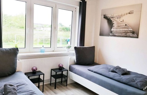 Groß Stieten Apartment | WS01 nice 2 room work & stay apartment with TV and WiFi