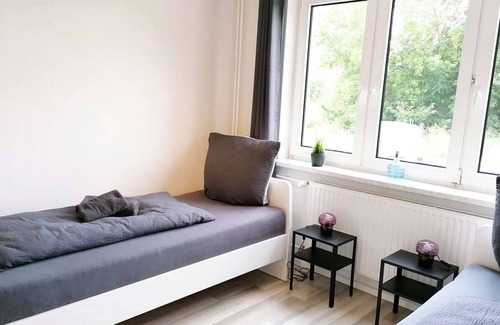 Groß Stieten Apartment | WS01 nice 2 room work & stay apartment with TV and WiFi