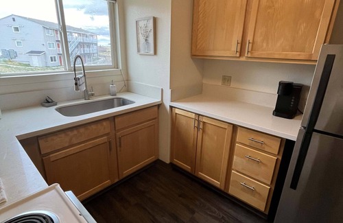 Pullman Apartment | WSU HomeBase - Where Comfort Meets Convenience Just 3 Minutes from Pullman Airpo