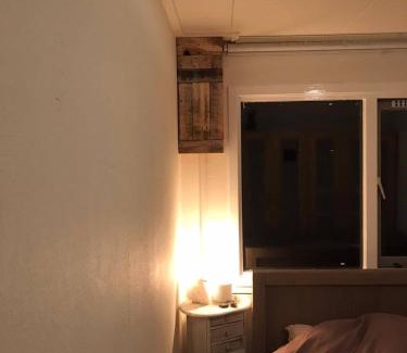 IJhorst Ski Chalet | Wulft 47 Zonnig gezellig 6p chalet met zwembad in bosrijke omgeving op Familie Camping de Vossenburcht