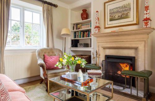 Chipping Norton House | Wychwood Cottage