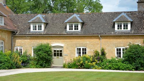 Chipping Norton House | Wychwood Cottage