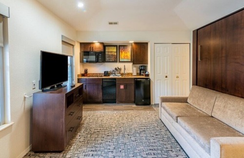 Branson Apartment | Wyndham Branson at the Falls - Spacious Studio