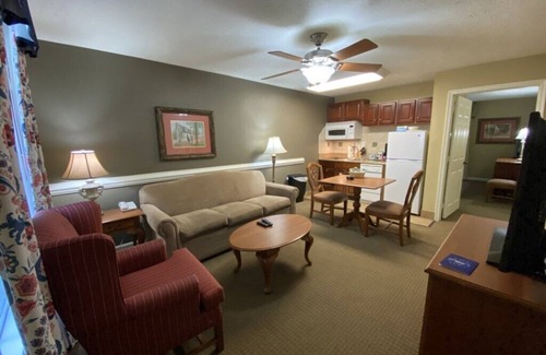 Williamsburg Condo | Wyndham Kingsgate - 1 Bedroom Suite