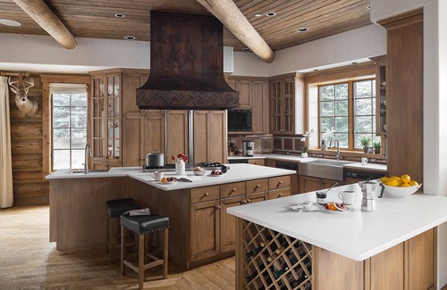 Wilson Villa | Wyoming style villa located near Wilson, with expansive Snake River views.