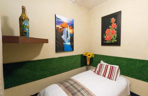 Guayaquil House | Xios Room