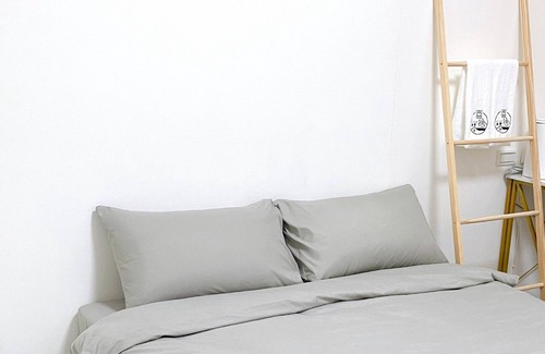 West Central District Bed & Breakfast | Xishi Stay