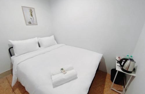 San Chao Pho Suea Apartment | XX BAO The Giant Swing - เสาชิงช้า - San Chao Pho Sua - BAO ศาลเจ้าพ่อเสือ