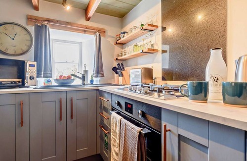 Croesgoch House | Y-Lodge in Haverfordwest