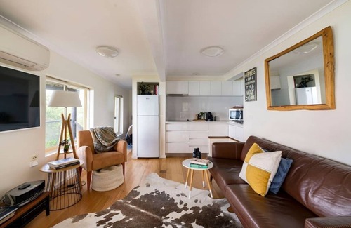 Wye River Apartment | Y Vue - Beach Side, Spa and fire pit with Ocean Views