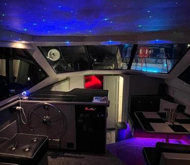 Southampton City Centre Boat Rental | YACHT "X" - 44 FOOT MODERN YACHT ON 5 STAR OCEAN VILLAGE MARINA - minutes away from city centre and cruise terminals, Free parking ,SPA package available!