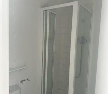 Shrewsbury House | Yak & Yeti