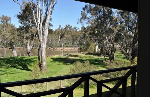 Mulwala Cottage | Yallambee Cottage Mulwala