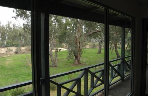 Mulwala Cottage | Yallambee Cottage Mulwala