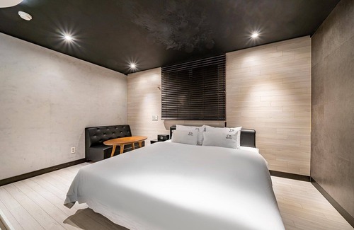 Yangsan Hotel | Yangsan Jungbudong I'm