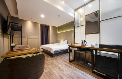 Yangsan Hotel | Yangsan Mulgeum 369