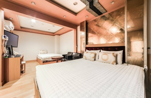 Tongjung Hotel | Yangsan Mulgeum L