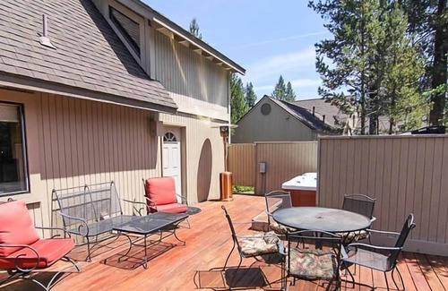 Deer Park House | Yankee Mountain 9