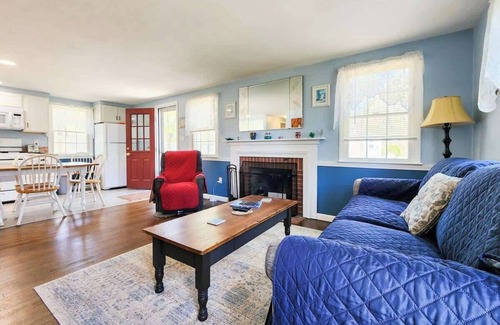 West Yarmouth House | Yarmouth Escape - Near Seagull Beach/Pet Friendly