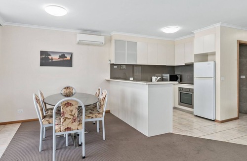 Mulwala Apartment | Yarrawonga Lakeside Apartment 23