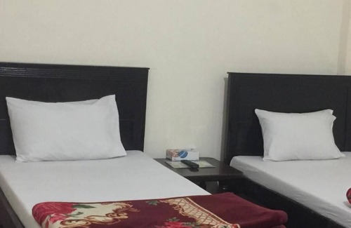 Gilgit Hotel | Yasin Holiday Hotel