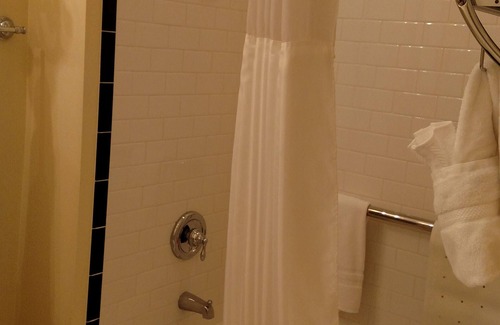 Branson Hotel | Ye Old English Inn