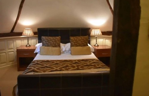Chieveley Hotel | Ye Olde Red Lion