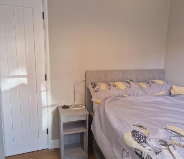 Newbold Coleorton Apartment | Yea Big Wing