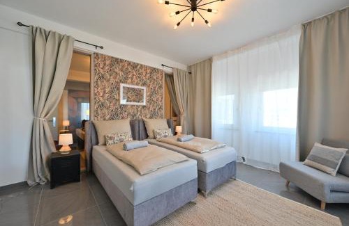Nordstadt Apartment | Yello Homes - Luxus Loft für bis zu 7 Personen nähe Airport & Messe, Tischfußball & Whirlpool