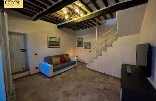 Bagni di Lucca House | Yellow Corner